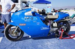 Bonneville-Salt-Flats-2011 (6).jpg